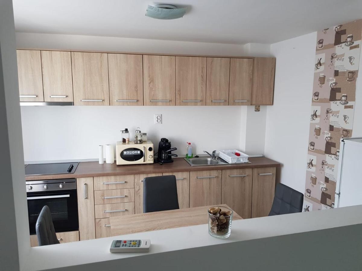 Apartament 8 Central Targu-Mures Bagian luar foto